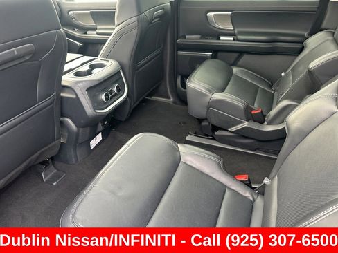 Used 2025 Ford Expedition Max Platinum AWD/4WD image 15