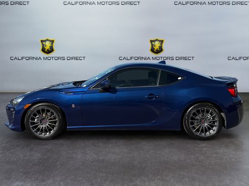 Used 2017 Toyota 86 image 2