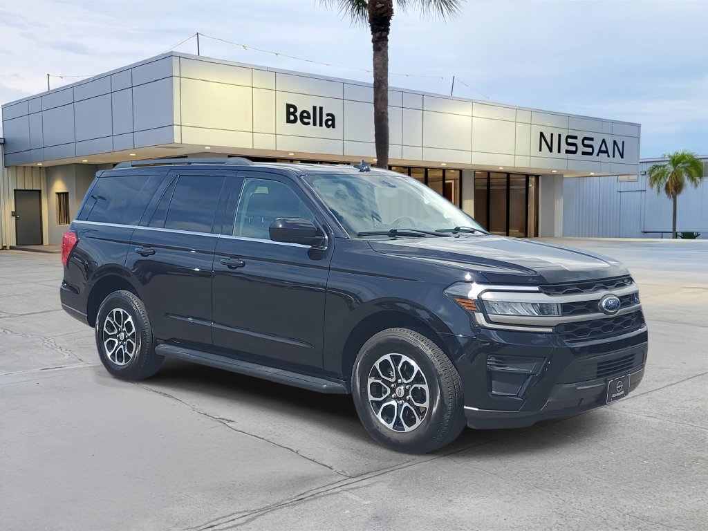 Used 2024 Ford Expedition XLT AWD/4WD image 8