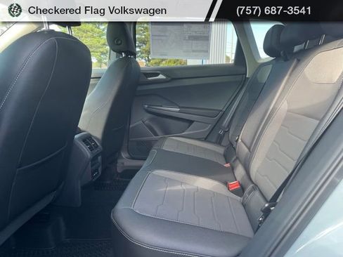 New 2026 Volkswagen Taos SE image 27