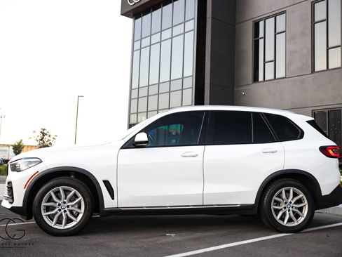 Used 2023 BMW X5 xDrive40i AWD/4WD image 29