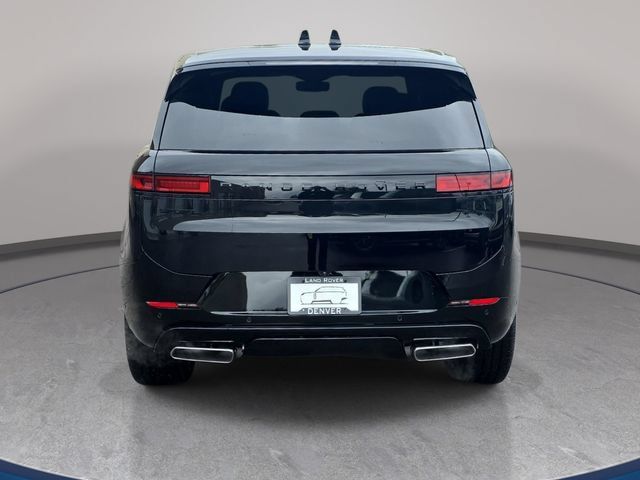 New 2026 Land Rover Range Rover Sport Dynamic SE AWD/4WD image 6