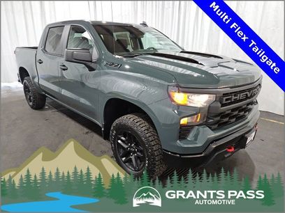 New 2026 Chevrolet Silverado 1500 Custom Trail Boss w/ LPO, Dark Essentials Package