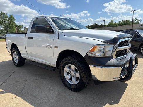 Certified 2016 RAM 1500 Tradesman w/ Power & Remote Entry Group AWD/4WD image 3