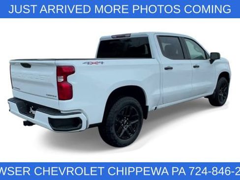 Used 2024 Chevrolet Silverado 1500 Custom w/ Turbomax Blackout Package image 8