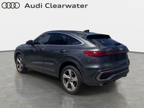 Used 2025 Audi Q5 Premium Plus AWD/4WD image 2