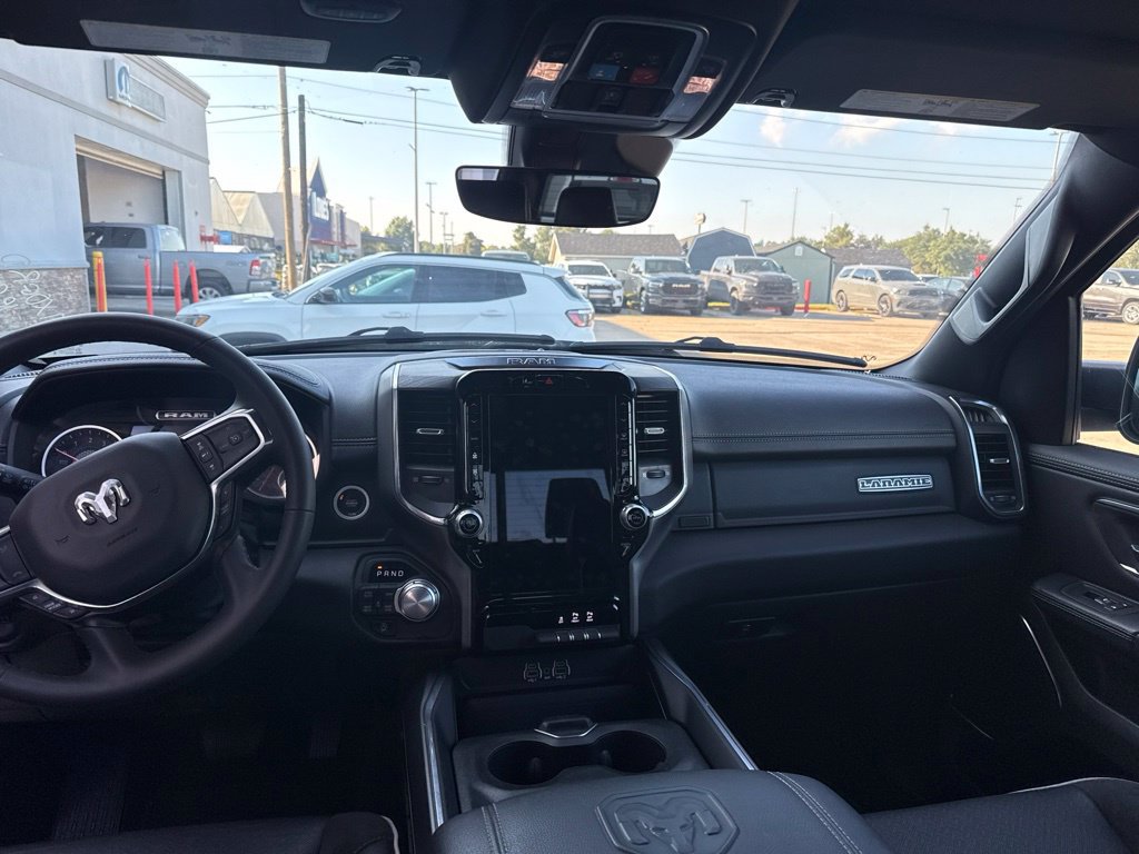 Used 2026 RAM 1500 Laramie AWD/4WD image 17