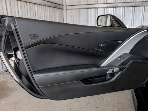 Used 2017 Chevrolet Corvette Grand Sport RWD image 36