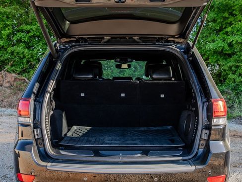 Used 2020 Jeep Grand Cherokee Trailhawk image 9