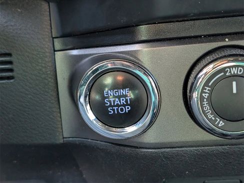 Used 2021 Toyota Tacoma image 28