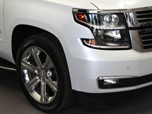 Used 2019 Chevrolet Tahoe Premier AWD/4WD image 2