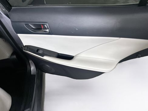 Used 2015 Lexus IS 350 AWD image 29