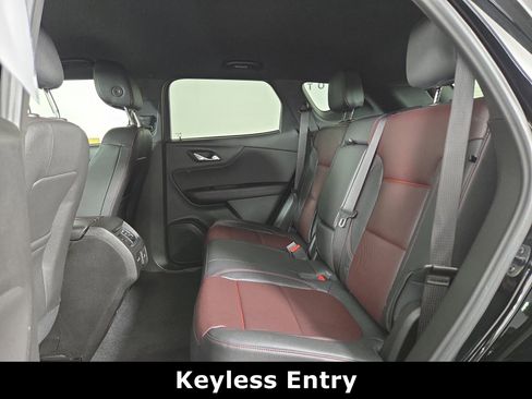 Certified 2025 Chevrolet Blazer RS image 12