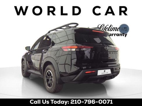 Used 2024 Nissan Pathfinder Rock Creek AWD/4WD image 3
