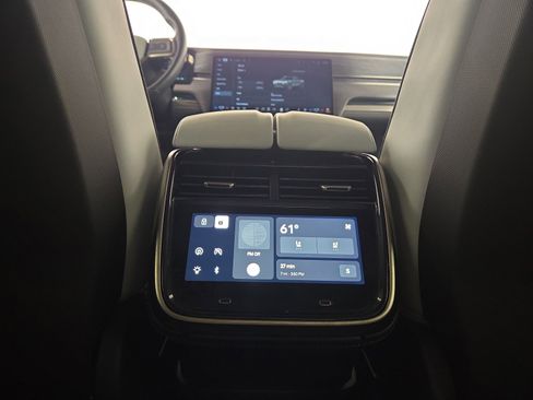 Used 2023 Rivian R1T Adventure image 28