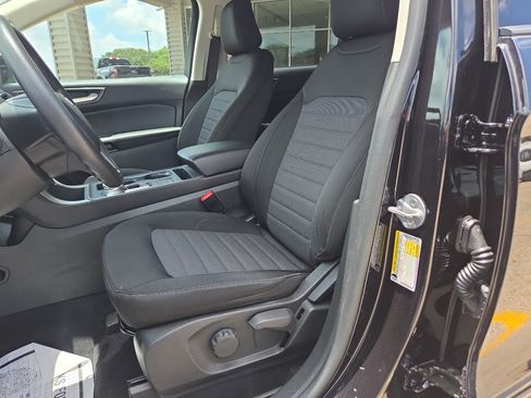 Used 2024 Ford Edge SE w/ Black Appearance Package AWD/4WD image 25