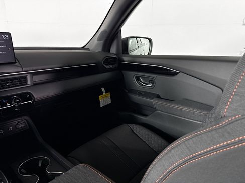 New 2026 Honda Pilot Sport image 28