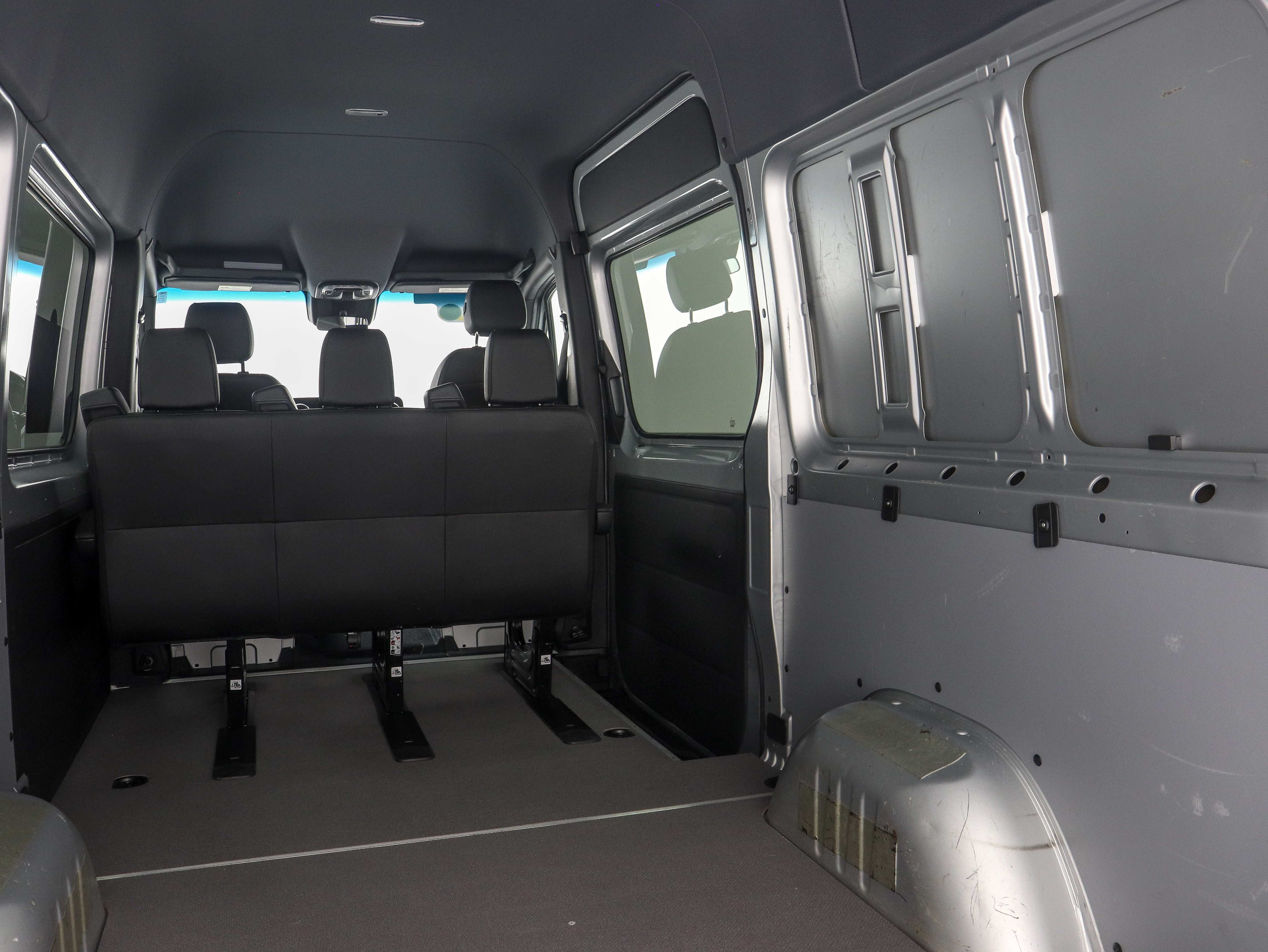 Used 2019 Mercedes-Benz Sprinter 4x4 144 image 13