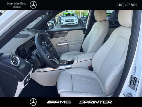 Certified 2022 Mercedes-Benz GLB 250 w/ Premium Package Lite image 10