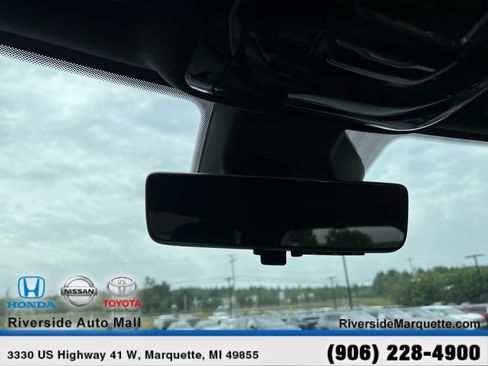 Used 2022 Jeep Grand Cherokee L Overland w/ Advanced Protech Group III AWD/4WD image 19