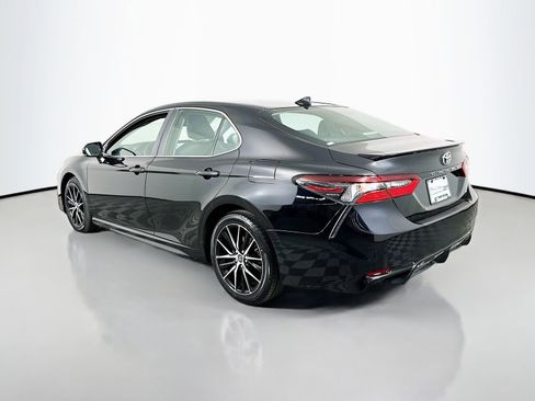 Certified 2024 Toyota Camry SE FWD image 5