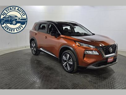 Used 2021 Nissan Rogue SL w/ Premium Package