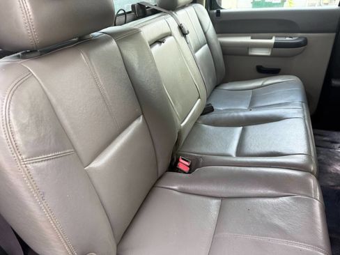 Used 2011 GMC Sierra 3500 W/T w/ Skid Plate Package image 17