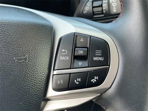 Certified 2025 Ford Explorer Active image 10