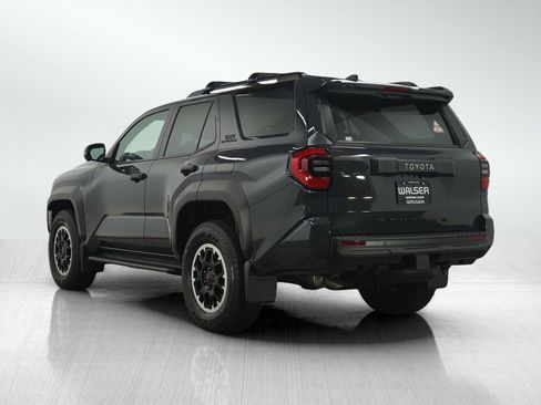 Used 2025 Toyota 4Runner TRD Off-Road Premium image 3