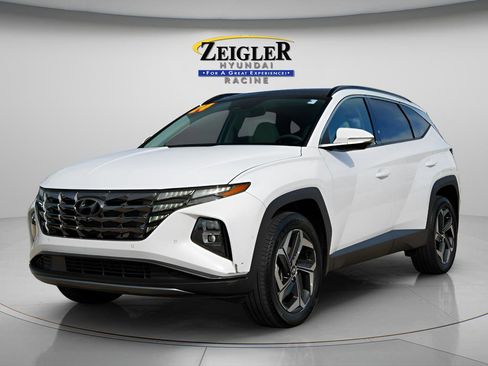 Certified 2024 Hyundai Tucson Limited AWD/4WD image 3