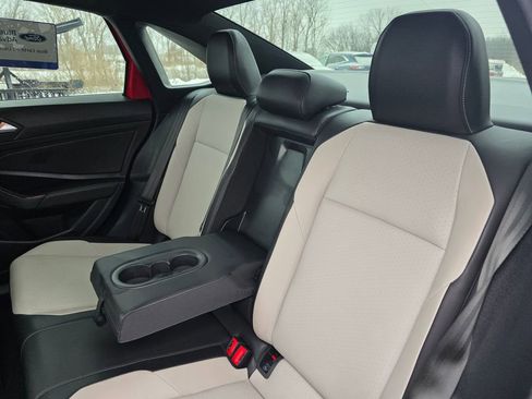 Used 2020 Volkswagen Jetta R-Line image 23