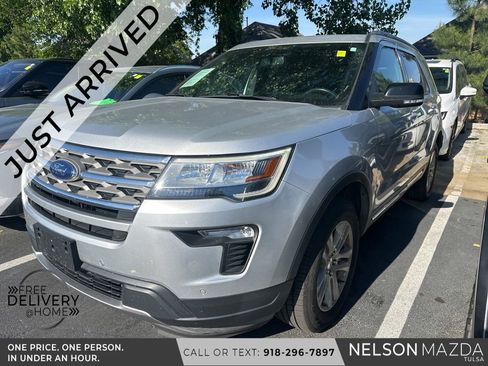 Used 2018 Ford Explorer XLT w/ Equipment Group 202A AWD/4WD image 1