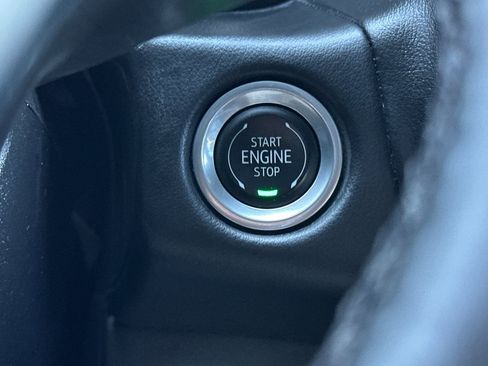 Used 2024 Chevrolet Tahoe Premier image 32