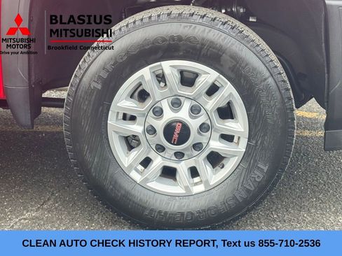 Used 2024 GMC Sierra 2500 SLE w/ SLE Convenience Package AWD/4WD image 3