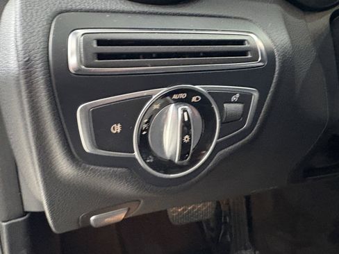 Used 2016 Mercedes-Benz C 300 4MATIC Sedan image 21