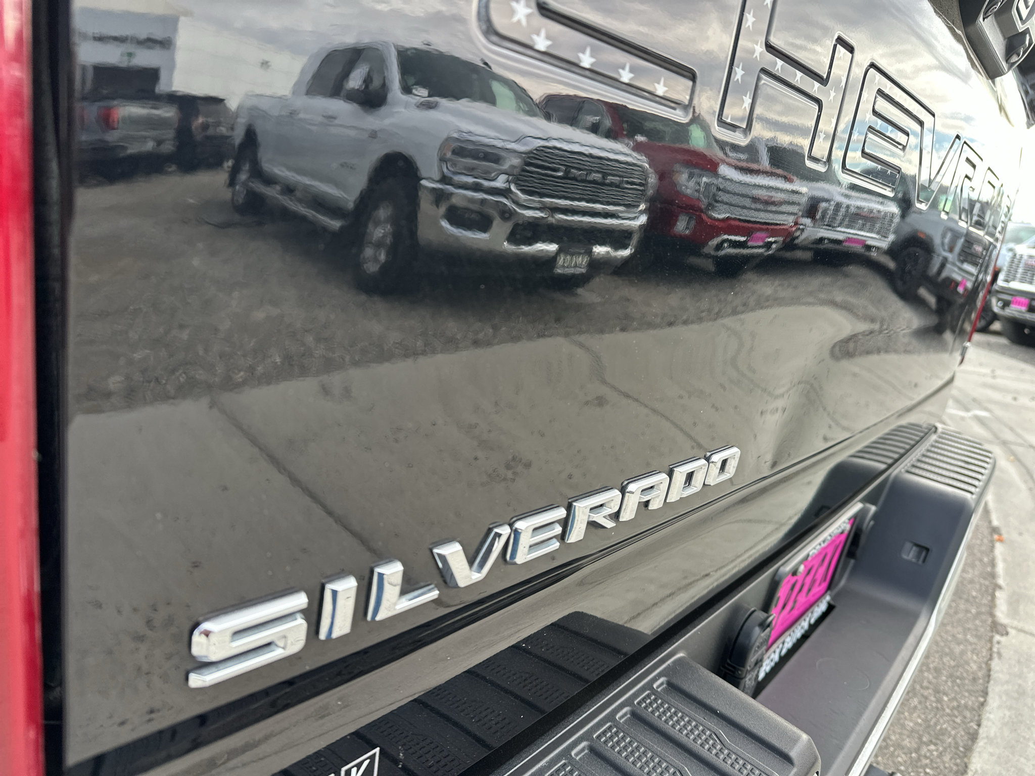 Used 2024 Chevrolet Silverado 3500 LT w/ Convenience Package AWD/4WD image 16