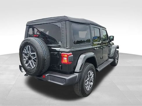 New 2025 Jeep Wrangler Sahara image 10