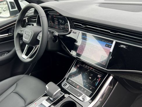 New 2026 Audi Q7 3.0T Premium image 7