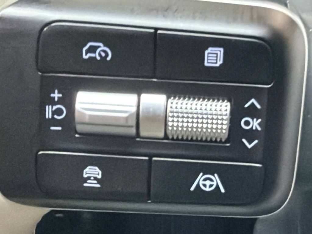 Certified 2026 Hyundai Santa Fe SEL FWD image 22