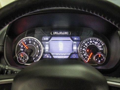 Used 2019 RAM 1500 Laramie image 12