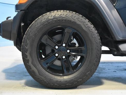 Used 2021 Jeep Wrangler Unlimited Sport image 24