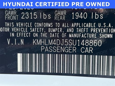 Certified 2025 Hyundai Elantra SEL image 30