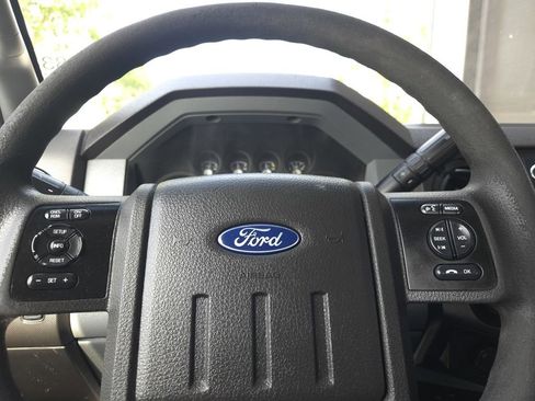 Used 2015 Ford F350 XL image 18