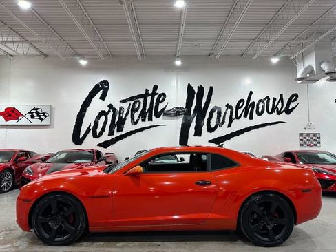 Used 2011 Chevrolet Camaro LT w/ RS Package RWD image 2