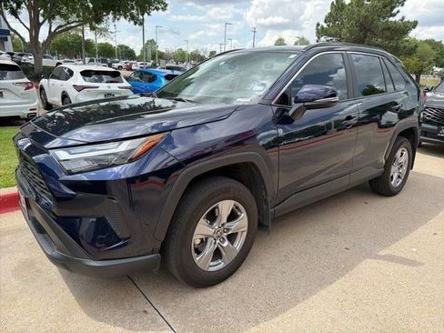 Certified 2025 Toyota RAV4 XLE w/ Convenience Package image 2