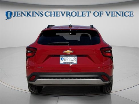 New 2026 Chevrolet Trax LT w/ Driver Confidence Package image 6