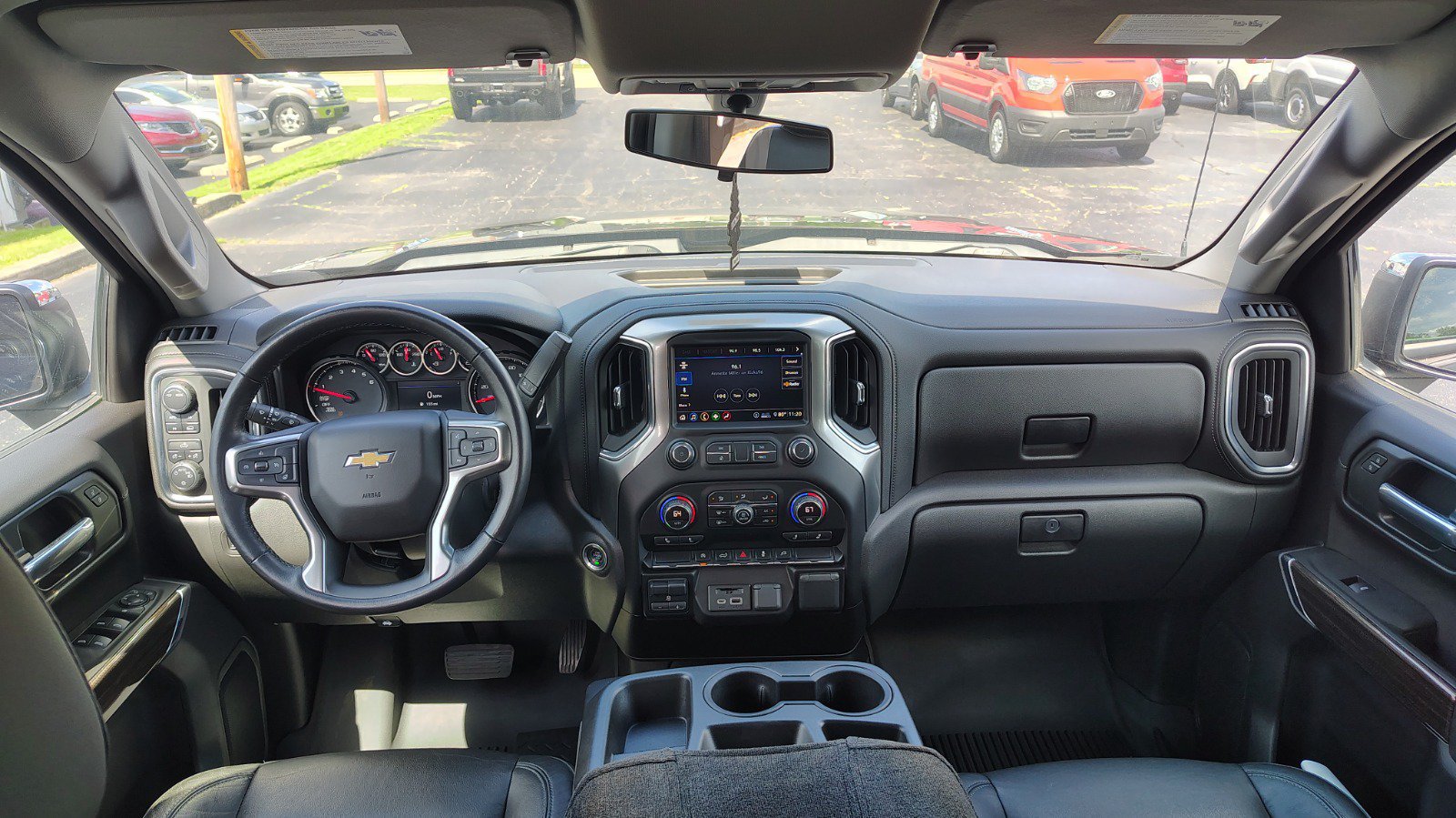 Used 2020 Chevrolet Silverado 1500 LT w/ All-Star Edition AWD/4WD image 21