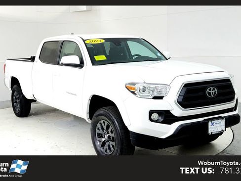 Certified 2023 Toyota Tacoma SR5 AWD/4WD image 1