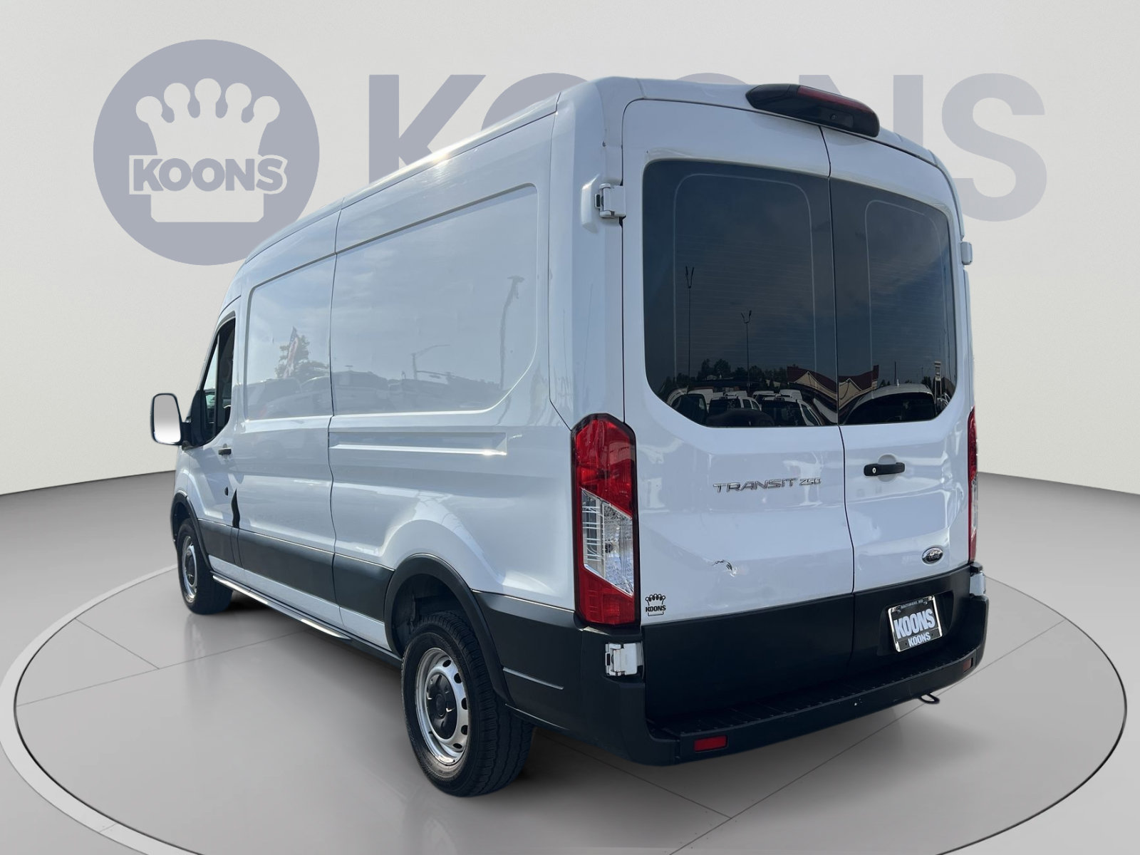 Used 2021 Ford Transit 250 Medium Roof RWD image 4