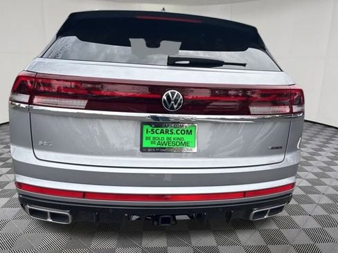 New 2026 Volkswagen Atlas Cross Sport SEL Premium R-Line AWD/4WD image 4